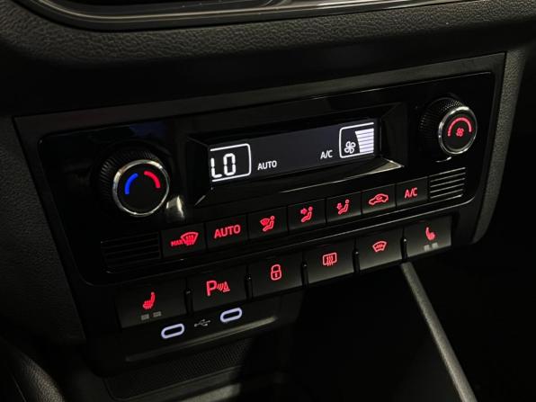 Volkswagen Polo VI с пробегом 2021 года, цена 2 320 000 рублей, 454 км, лифтбек, Автокод Объявления