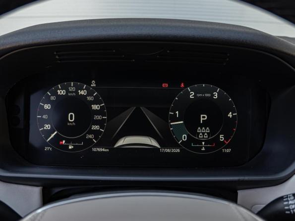 Land Rover Discovery V Рестайлинг с пробегом 2021 года, цена 6 970 000 рублей, 107694 км, внедорожник, Автокод Объявления