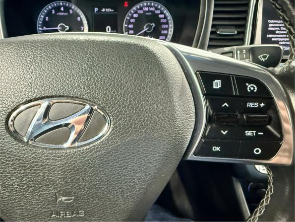 Hyundai Sonata VII (LF) Рестайлинг с пробегом 2017 года, цена 1 760 000 рублей, 213187 км, седан, Автокод Объявления