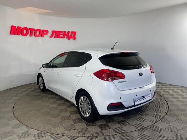 Kia Ceed II с пробегом 2014 года, цена 821 000 рублей, 157000 км, хэтчбек, Автокод Объявления