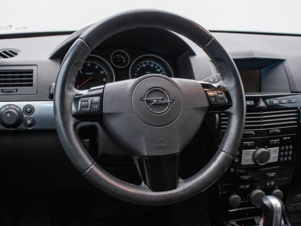 Opel Astra H Рестайлинг с пробегом 2013 года, цена 620 000 рублей, 188754 км, хэтчбек, Автокод Объявления