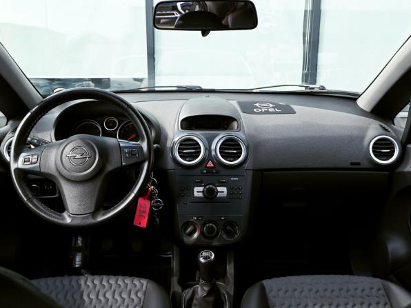 Opel Corsa D Рестайлинг II с пробегом 2011 года, цена 649 000 рублей, 67922 км, хэтчбек, Автокод Объявления