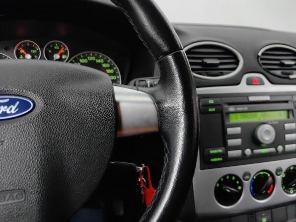 Ford Focus II с пробегом 2005 года, цена 349 000 рублей, 272150 км, седан, Автокод Объявления