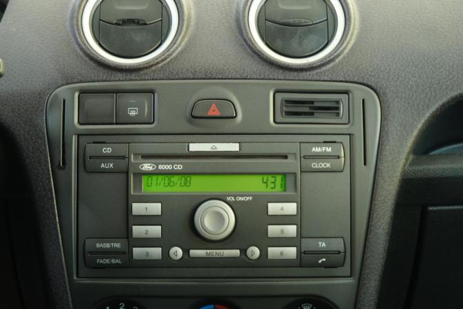Ford Fusion I Рестайлинг с пробегом 2007 года, цена 429 000 рублей, 287000 км, хэтчбек, Автокод Объявления