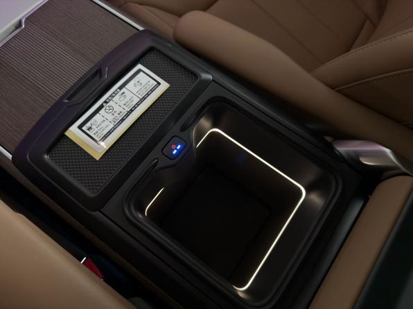 Land Rover Range Rover V с пробегом 2025 года, цена 33 500 000 рублей, 10 км, внедорожник, Автокод Объявления