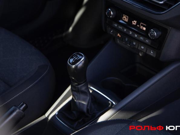 Volkswagen Polo VI с пробегом 2021 года, цена 1 388 000 рублей, 117859 км, лифтбек, Автокод Объявления