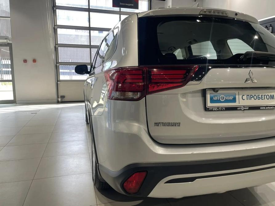 Mitsubishi Outlander III Рестайлинг 3 Москва  - изображение 8