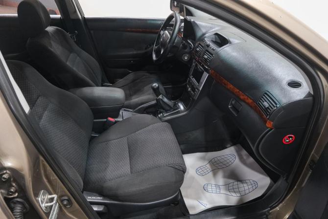 Toyota Avensis II с пробегом 2005 года, цена 749 000 рублей, 275000 км, седан, Автокод Объявления