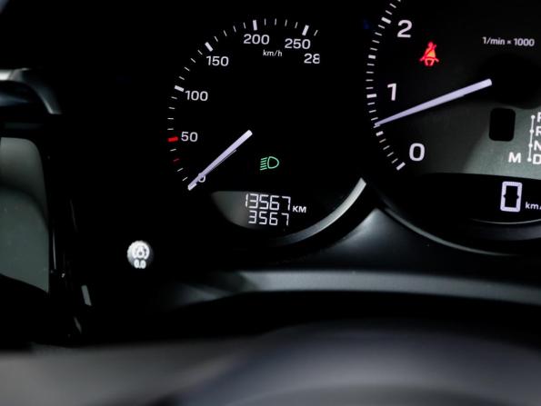 Porsche Macan I Рестайлинг 2 с пробегом 2022 года, цена 11 990 000 рублей, 13565 км, внедорожник, Автокод Объявления