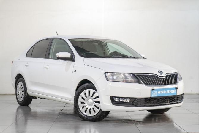 Skoda Rapid I Рестайлинг с пробегом 2019 года, цена 989 000 рублей, 216000 км, лифтбек, Автокод Объявления