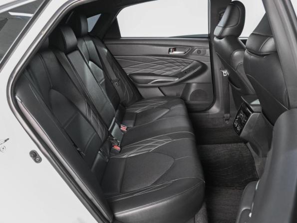 Toyota Avalon V с пробегом 2022 года, цена 3 299 000 рублей, 55218 км, седан, Автокод Объявления