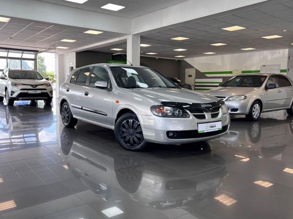 Nissan Almera II (N16) Рестайлинг с пробегом 2005 года, цена 375 000 рублей, 178569 км, хэтчбек, Автокод Объявления