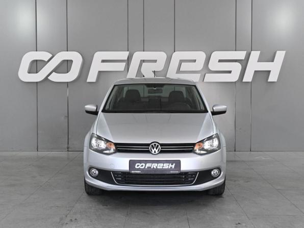 Volkswagen Polo V с пробегом 2014 года, цена 949 000 рублей, 137875 км, седан, Автокод Объявления