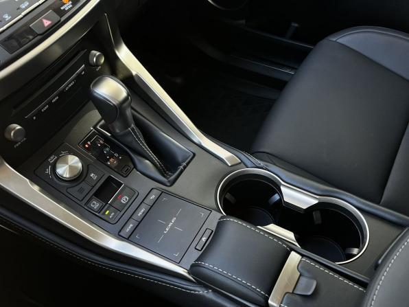 Lexus NX I Рестайлинг с пробегом 2020 года, цена 3 840 000 рублей, 70291 км, внедорожник, Автокод Объявления