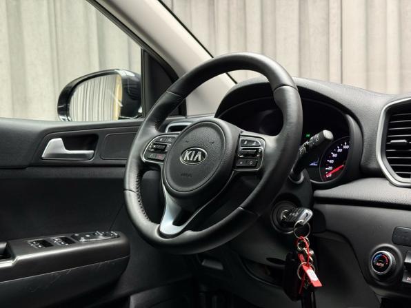 Kia Sportage IV с пробегом 2017 года, цена 1 929 000 рублей, 118444 км, внедорожник, Автокод Объявления