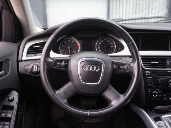 Audi A4 IV (B8) с пробегом 2008 года, цена 873 000 рублей, 210917 км, седан, Автокод Объявления
