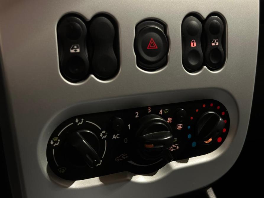 Renault Sandero I Челябинск  - изображение 10