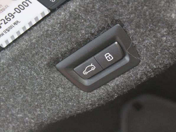 BMW 5 серии VIII (G60/G61/G68) с пробегом 2024 года, цена 7 490 000 рублей, 20000 км, седан, Автокод Объявления