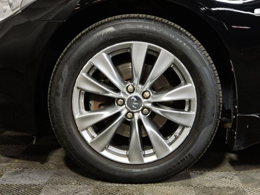 Infiniti M IV Москва  - изображение 9