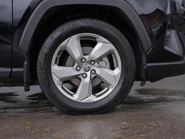 Toyota RAV4 V (XA50) с пробегом 2021 года, цена 2 950 000 рублей, 76699 км, внедорожник, Автокод Объявления