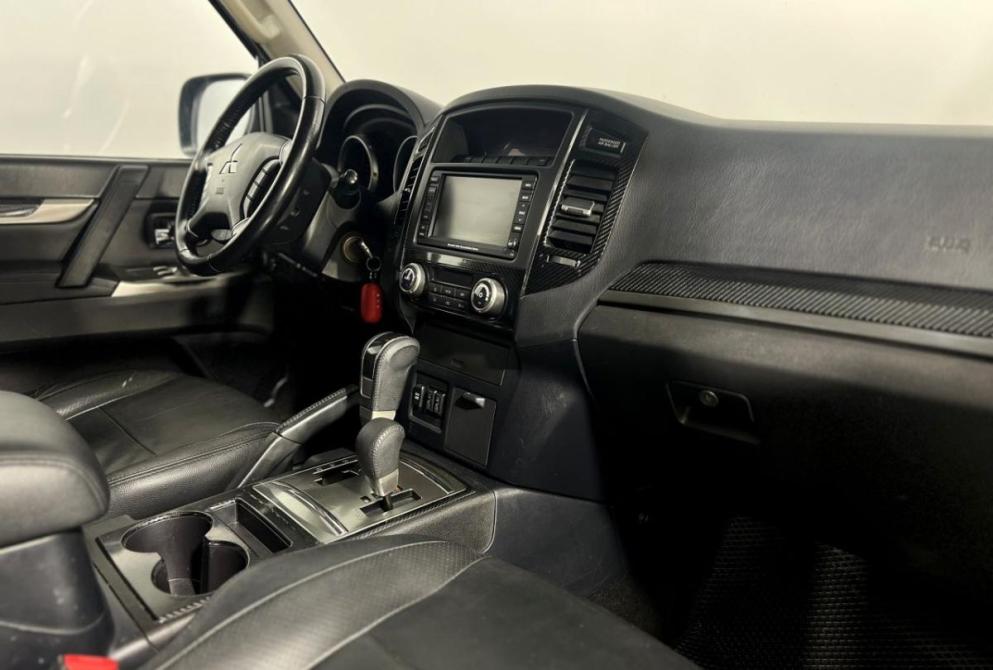 Mitsubishi Pajero IV Рестайлинг 1 Нижний Новгород  - изображение 12