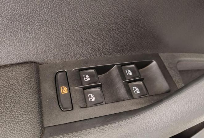 Skoda Octavia III (A7) с пробегом 2015 года, цена 1 320 000 рублей, 140213 км, лифтбек, Автокод Объявления