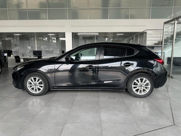 Mazda 3 III (BM) с пробегом 2014 года, цена 1 045 000 рублей, 171000 км, хэтчбек, Автокод Объявления