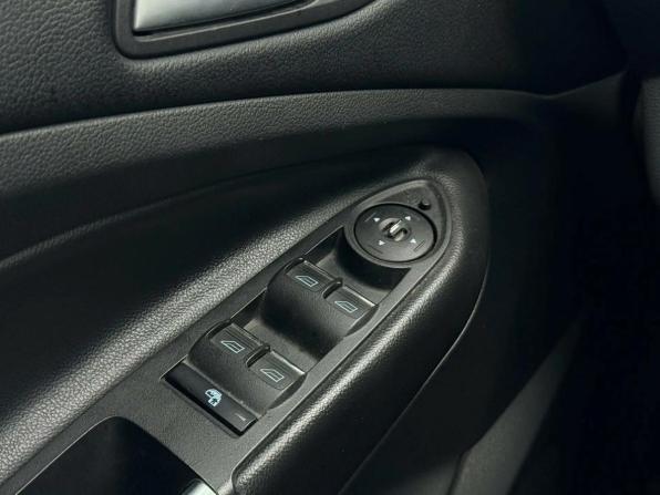 Ford Kuga II с пробегом 2013 года, цена 1 095 000 рублей, 156290 км, внедорожник, Автокод Объявления