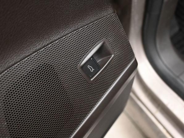 Volkswagen Passat B7 с пробегом 2011 года, цена 909 000 рублей, 281754 км, седан, Автокод Объявления