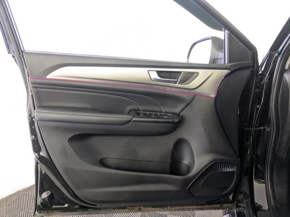 Haval M6 II с пробегом 2023 года, цена 1 550 000 рублей, 68997 км, внедорожник, Автокод Объявления