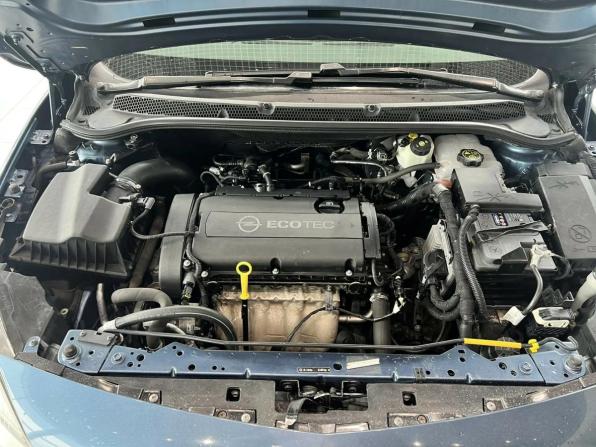Opel Astra J Рестайлинг с пробегом 2012 года, цена 765 000 рублей, 109535 км, седан, Автокод Объявления