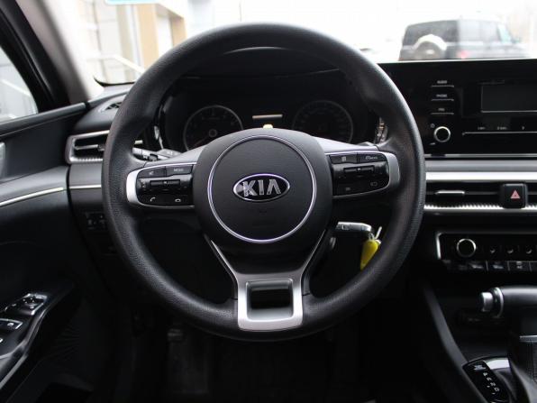 Kia K5 III с пробегом 2021 года, цена 2 250 000 рублей, 76042 км, седан, Автокод Объявления