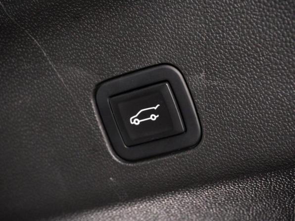 Cadillac Escalade V с пробегом 2022 года, цена 13 455 000 рублей, 27785 км, внедорожник, Автокод Объявления