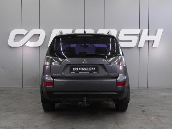Mitsubishi Outlander II с пробегом 2007 года, цена 829 000 рублей, 251664 км, внедорожник, Автокод Объявления
