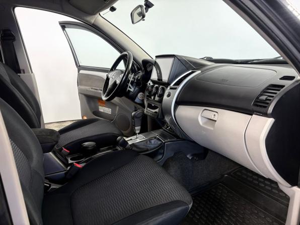 Mitsubishi Pajero Sport II с пробегом 2011 года, цена 1 530 000 рублей, 215287 км, внедорожник, Автокод Объявления