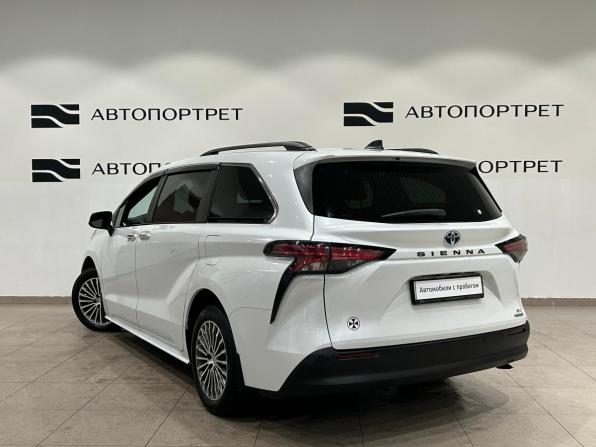 Toyota Sienna IV с пробегом 2021 года, цена 4 999 000 рублей, 76257 км, минивэн, Автокод Объявления