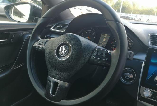 Volkswagen Passat B7 с пробегом 2011 года, цена 900 000 рублей, 268583 км, седан, Автокод Объявления