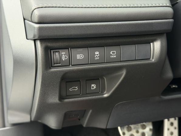Toyota Camry IX (XV80) China Market с пробегом 2026 года, цена 4 300 000 рублей, 25 км, седан, Автокод Объявления