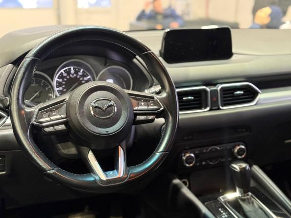 Mazda CX-5 II с пробегом 2017 года, цена 1 969 900 рублей, 209747 км, внедорожник, Автокод Объявления