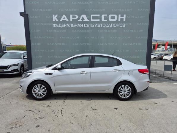 Kia Rio III Рестайлинг с пробегом 2016 года, цена 790 000 рублей, 180985 км, седан, Автокод Объявления