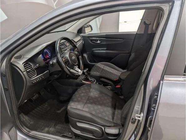 Kia Rio IV с пробегом 2018 года, цена 1 060 000 рублей, 176384 км, седан, Автокод Объявления