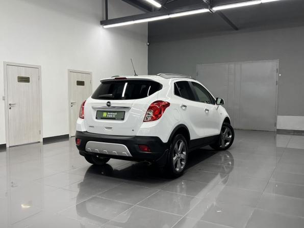 Opel Mokka I с пробегом 2014 года, цена 1 045 000 рублей, 204409 км, внедорожник, Автокод Объявления