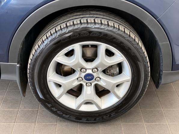 Ford Kuga II с пробегом 2013 года, цена 1 200 000 рублей, 121937 км, внедорожник, Автокод Объявления