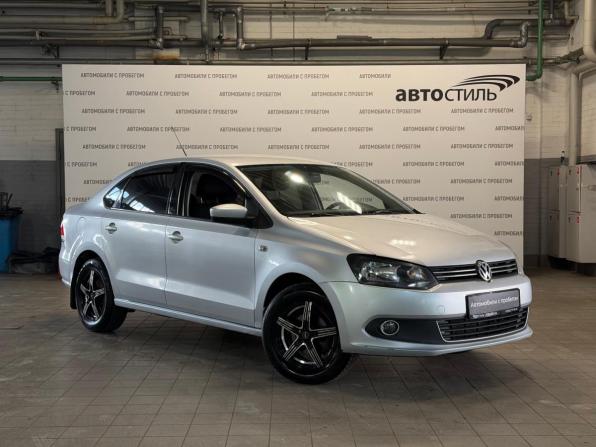 Volkswagen Polo V с пробегом 2010 года, цена 499 000 рублей, 272000 км, седан, Автокод Объявления