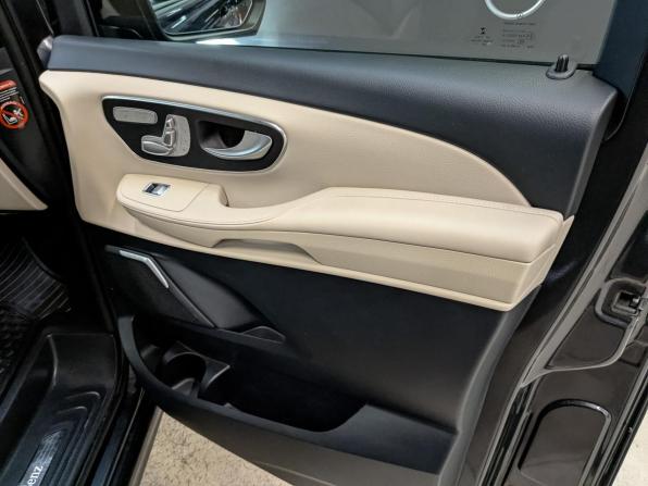 Mercedes-Benz V-Класс III (W447) Рестайлинг с пробегом 2021 года, цена 6 150 000 рублей, 94191 км, минивэн, Автокод Объявления