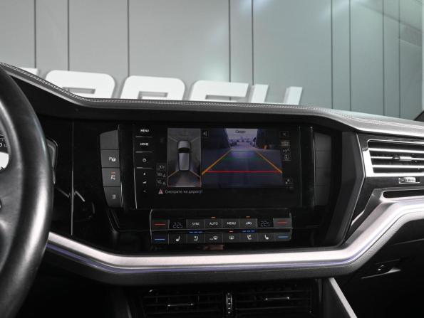 Volkswagen Touareg III с пробегом 2021 года, цена 5 699 000 рублей, 148239 км, внедорожник, Автокод Объявления