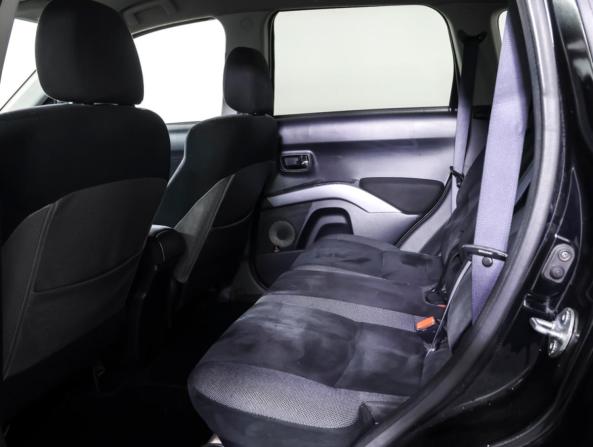 Mitsubishi Outlander II с пробегом 2007 года, цена 850 000 рублей, 369906 км, внедорожник, Автокод Объявления