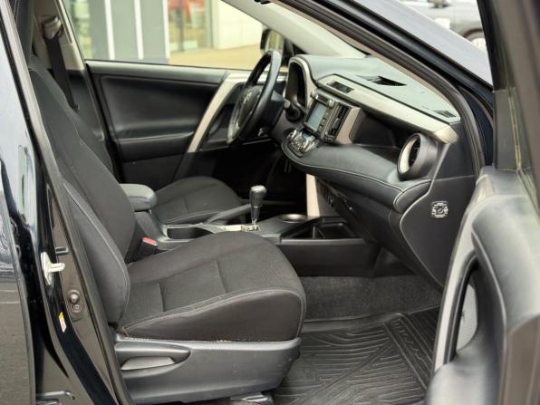Toyota RAV4 IV (XA40) с пробегом 2015 года, цена 2 215 000 рублей, 232712 км, внедорожник, Автокод Объявления