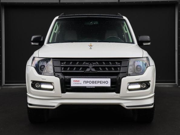 Mitsubishi Pajero IV Рестайлинг 2 с пробегом 2019 года, цена 3 170 000 рублей, 91217 км, внедорожник, Автокод Объявления