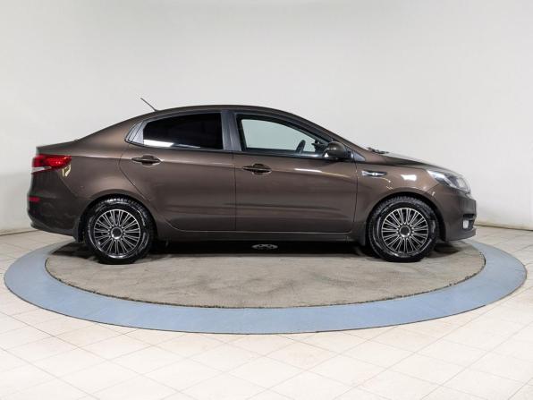 Kia Rio III Рестайлинг с пробегом 2015 года, цена 799 900 рублей, 230000 км, седан, Автокод Объявления